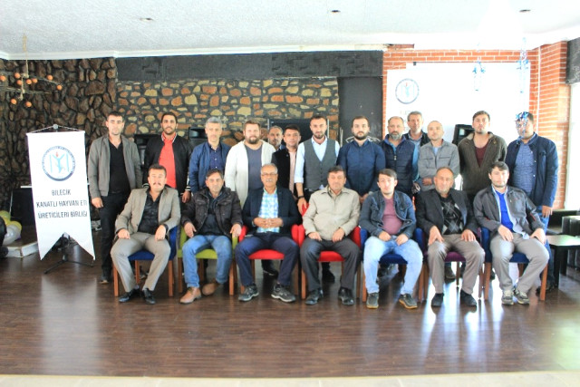 Bilecik Bölgesindeki Tavukçular Üretimi Durdurma Kararı Aldı