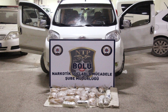 Bolu’da 15 Kilo Uyuşturucu ile Yakalanan Sanıktan İlginç Savunma Açıklaması