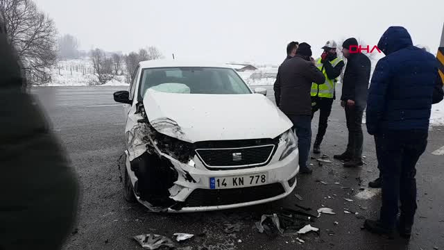 Bolu Otomobille Minibüs Çarpıştı: 3 Yaralı
