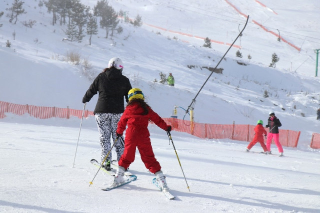 Kartalkaya’da Kayak Sezonu Açıldı