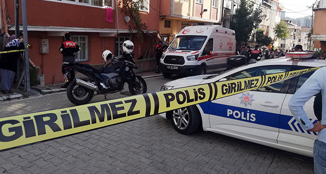 Esenyurt’ta eve giren hırsız, yaşlı kadını boğazını keserek öldürdü