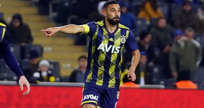 Mehmet Ekici ilk kez sahada