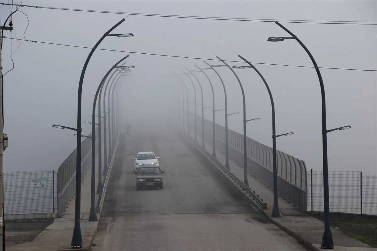 Bolu, Düzce ve Karabük’te Ağır Sis Ulaşımı Olumsuz Etkiledi