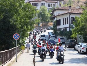 30 Ağustos Zafer Bayramı Merasimleri Sakarya, Kocaeli, Bolu, Düzce, Karabük, Zonguldak ve Bartın’da Kutlandı