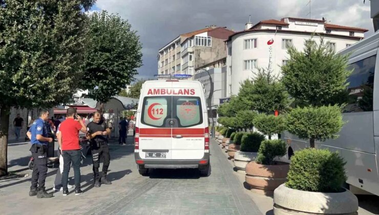 Bolu’da Bir Genç, Sırtından Bıçakladığı Adamı Kaçarak Yaraladı