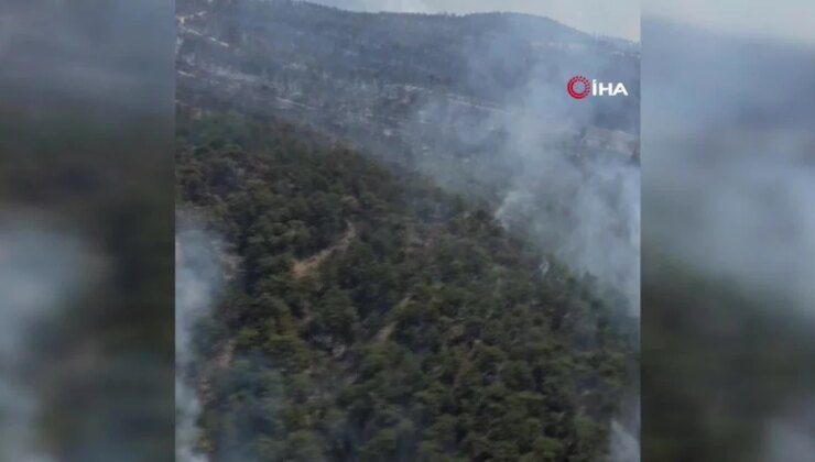 Bolu’da çıkan orman yangını helikopter kamerası ile görüntülendi