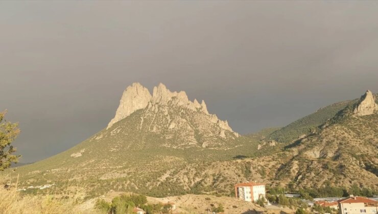 Bolu’daki Orman Yangınından Kaynaklanan Duman Eskişehir’i Kapladı