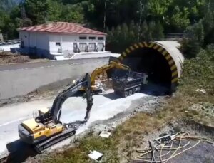 Bolu Dağı Tüneli İstanbul istikametindeki tünel tüpünün uzatılması çalışması erken tamamlandı