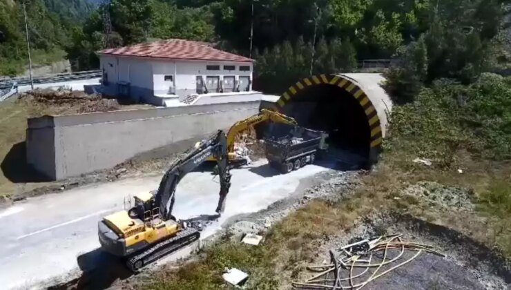 Bolu Dağı Tüneli İstanbul istikametindeki tünel tüpünün uzatılması çalışması erken tamamlandı
