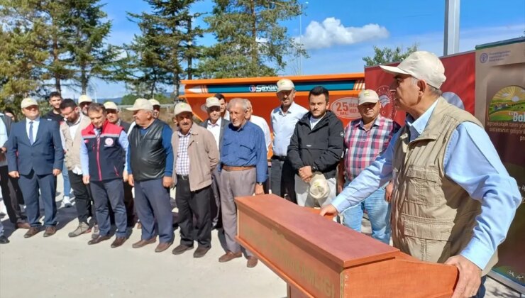 Bolu’ya Gübre Dağıtma Makineleri Takviyesi