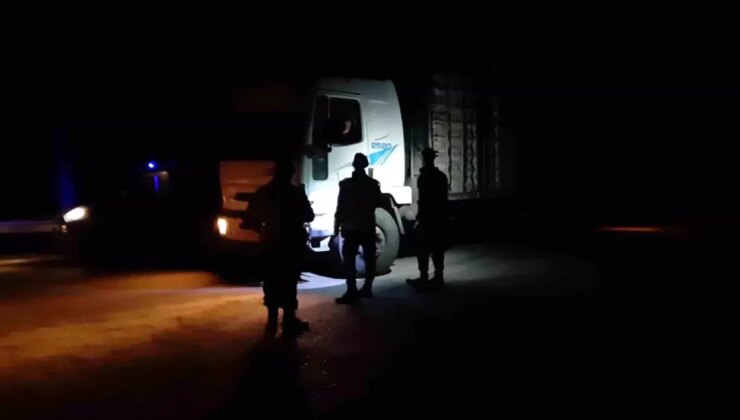 Bolu’da Jandarma Gruplarından Gece Kontrolü