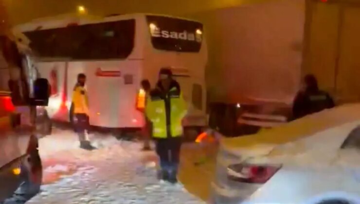 Bolu Dağı Geçişinde Zincirleme Kaza: TEM Otoyolu Ulaşıma Kapandı