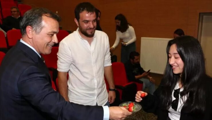 Bolu Seben’de Çilek Yetiştiriciliği Eğitimi Sertifikaları Dağıtıldı