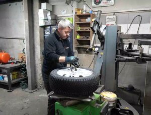 Bolu’da Kış Lastiği Zaruriliği Öncesi Lastikçi Yoğunluğu