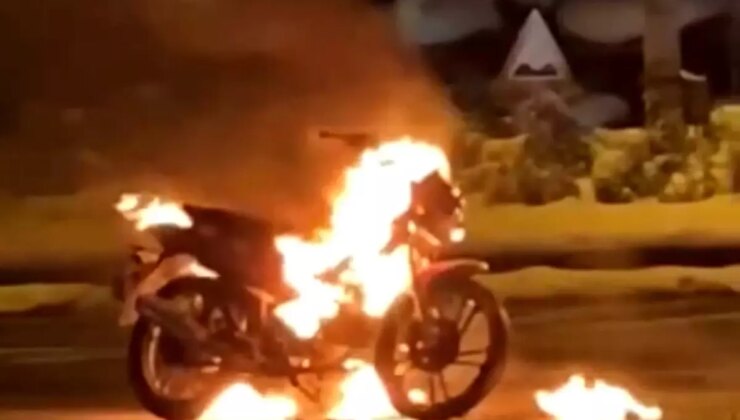 Bolu’da Motosiklet Yangını: Alevler İçinde Kaldı