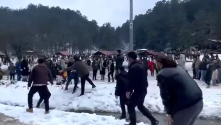 Bolu’da Hamsi Şenliği’nde Arbede: Yumruklar Havada Uçuştu