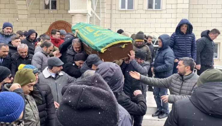 Oğlunun acısına yüreği dayanamayan anne son seyahatine uğurlandı