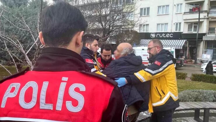 Bolu’da bankta oturan erkeğe kelamlı tacizde bulunduğu sav edilen yaşlı adam darp edildi