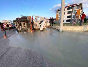 Bolu’da beton mikseri devrildi: 1 yaralı