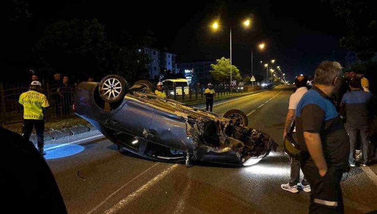 Bolu’da D-100’de takla atan arabadan burunları bile kanamadan çıktılar