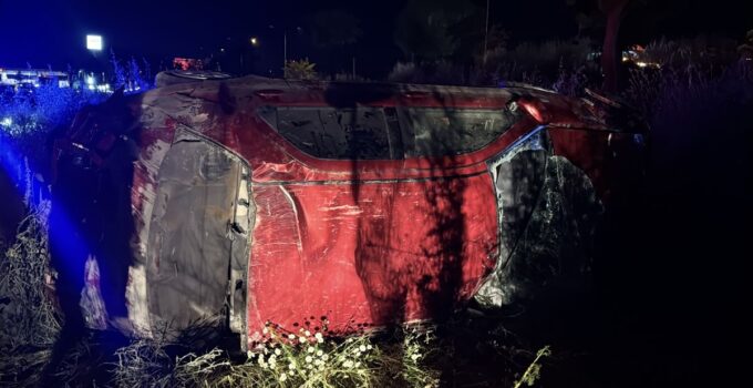 Bolu’da takla atan arabadaki 2 kişi yaralandı