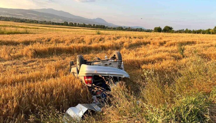 Bolu’da tarlaya uçan araba hurdaya döndü: Sürücü kayıplara karıştı