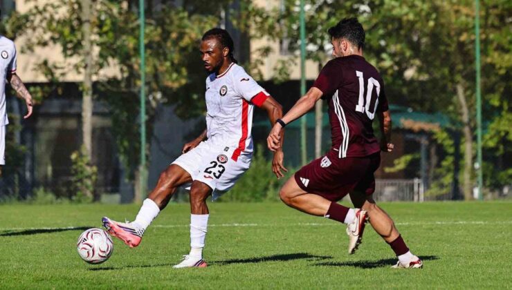 Çorum FK ve Bandırmaspor golsüz berabere