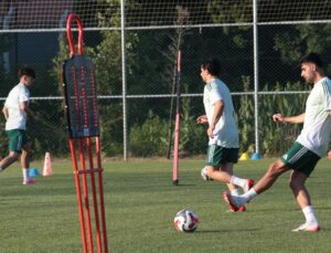 Esenler Erokspor, Bolu’da kampa girdi