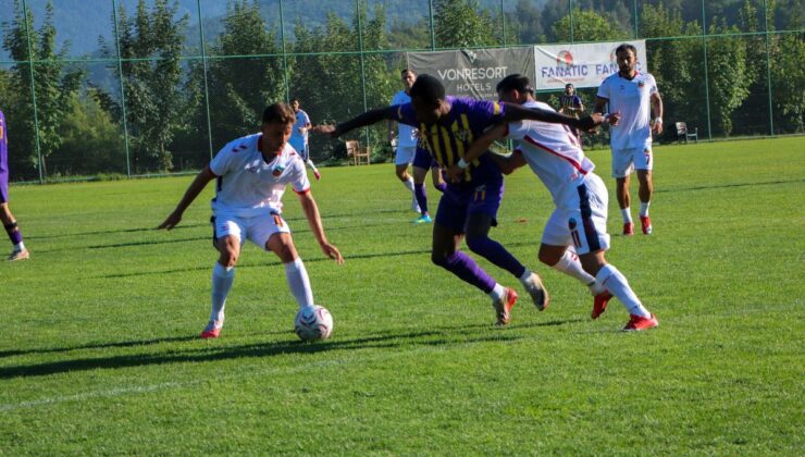 Eyüpspor, hazırlık maçında Mardin 1969’u 1-0 yendi
