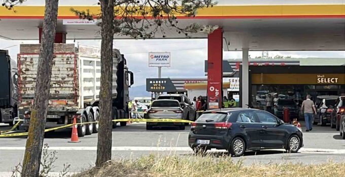 TEM Otoyolu’nda Gurbetçi Şüpheliden Kardeşlere Silahlı Taarruz