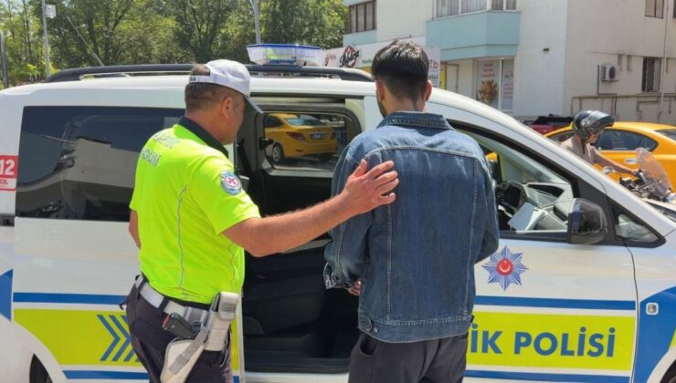 Asker uğurlama konvoyunda trafiği kilitleyenlere 114 bin lira ceza