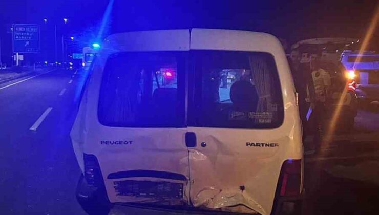 Bolu’da İki Araç Çarpıştı: 2 Yaralı